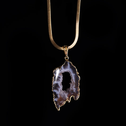 Agate Geode Gold Necklace product photo
