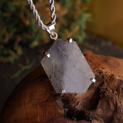 Labradorite's Mystic Dance Necklace product photo