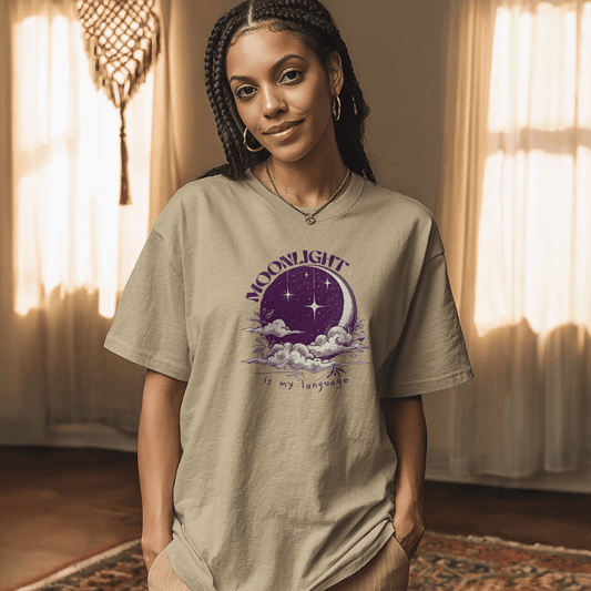 Moonlight is My Language - Oversized T-Shirt
